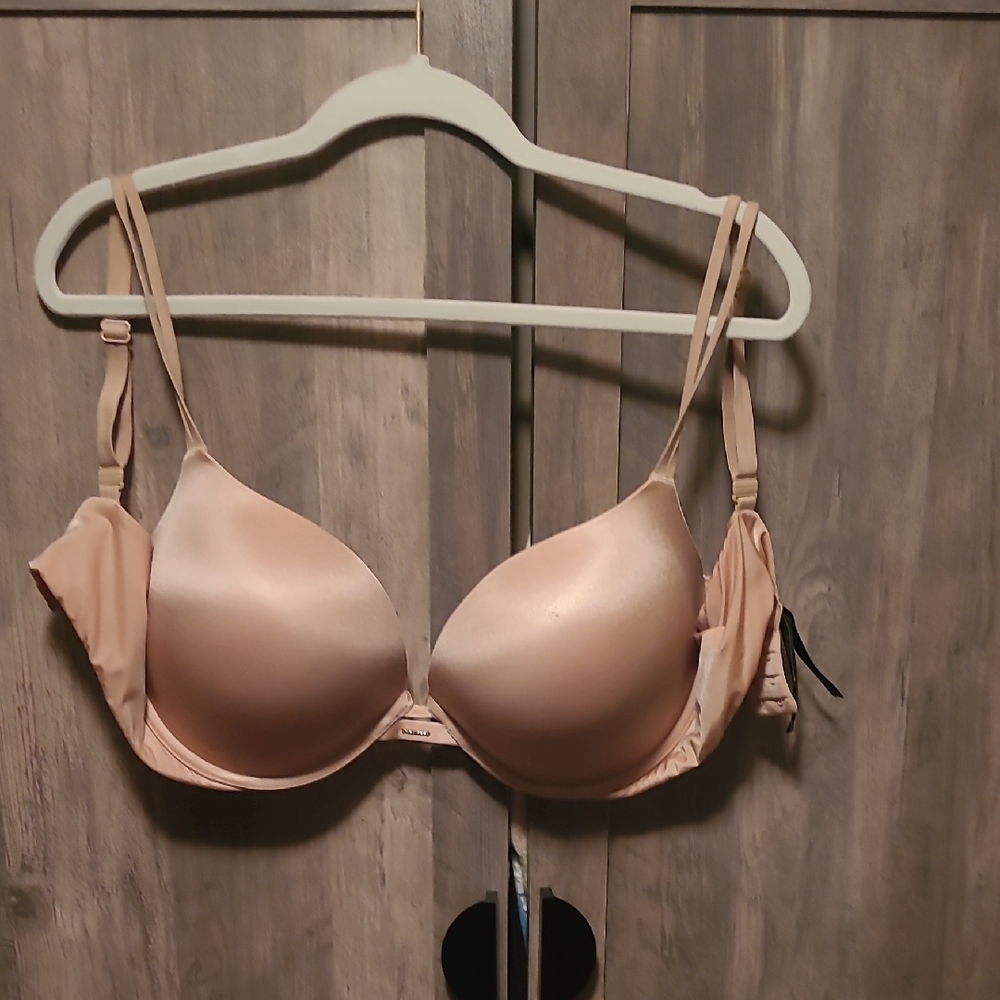 Victoria's Secret Blush Bra